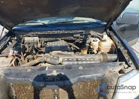 2005 Ford F-150 Lariat/Xl/Xlt z USA, uszkodzony, nr VIN 1FTPX12595NB18907